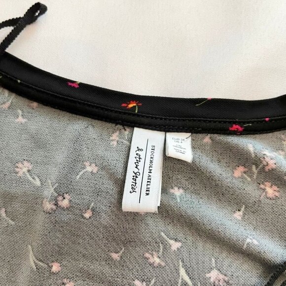 & OTHER STORIES BLACK RED CALICO FLORAL LONG SLEEVE SCOOP NECK MIDI DRESS - 4 - Picture 7 of 11